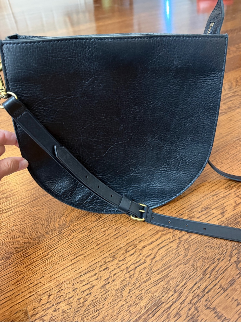 Madewell Leather Half-Moon Crossbody Bag - Black